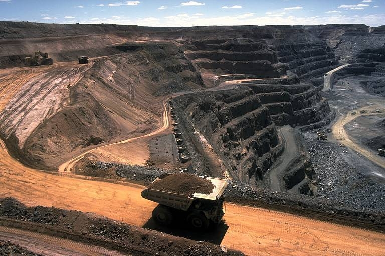 Australian Mining supertax gaining support, via Facebook